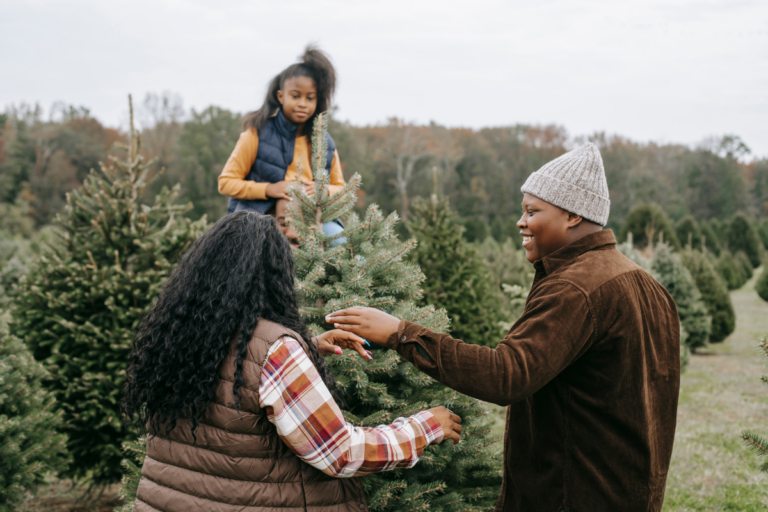 ‘Tis the Season: Creating Memories with Your International Student